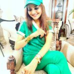 Madhoo Instagram - 🌺🌺🌺🌺