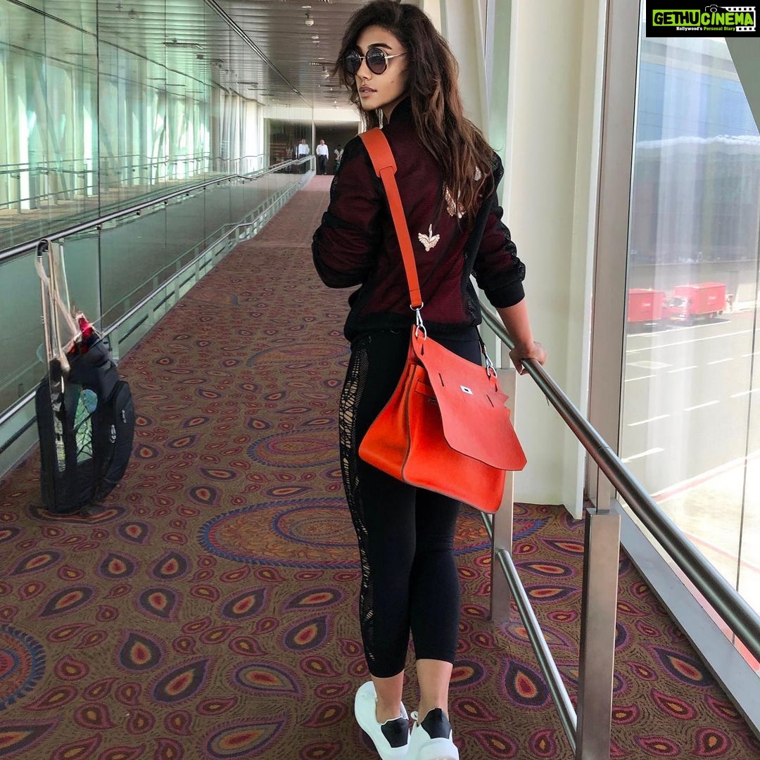 Mahek Chahal Instagram - Home is where the heart is. #mumbai ❤️ Mumbai, Maharashtra