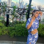 Mahek Chahal Instagram - Lovely to be here in #kualalumpur #malaysia for @vivo_india event . Artist management by @tanushreevent @whitewagonentertainment Kuala Lumpur, Malaysia