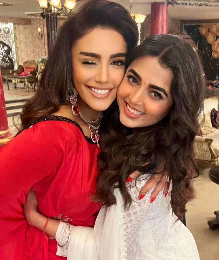 Mahek Chahal Instagram - Happy birthday to my little sister Frm a another mother @tejasswiprakash . You are the most hardworking and loving girl ever. Wish you all success and best of health. Have super fun day baby girl. Lots of loooooove 🎂🎂🥰🎈🎉🎉🎁🎁🎁🎉