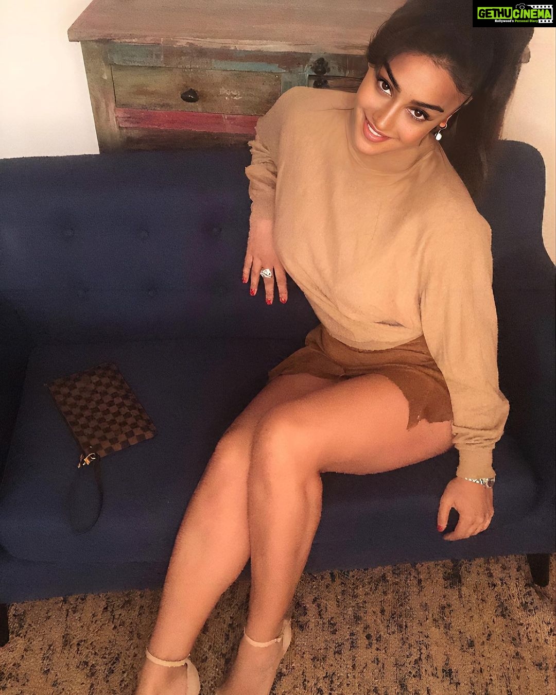 Mahek Chahal Instagram - I just want to thank special people in my life who have listened without judgement, helped without conditions, understood with care and loved me no matter what. YOU GUYS KNOW WHO ALL YOU ARE 😘🙏🏻❤️❤️