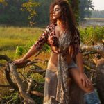Mahek Chahal Instagram – Stay close to people who want more
for you, not from you. 🦋🦋🦋 

Pic by @avidrumz 
Outfit @bodhitreejaipur_official