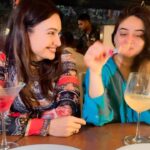Mahhi Vij Instagram – Dining out with fnds #yuvikachaudhary #fnds #instagram