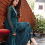 Mahira Sharma Instagram - Ginni 🎬 #lehmberginni 2 june 🍿 Outfit : @saangi_ 📸 : @i.parasbains earings : @shillpapuriidesignerjewellery Styling : @akansha.27 @tiara_gal @viralmantra @puneet_makeovers