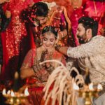Malavika Krishnadas Instagram – Bound by a divine thread, blessed with a promise of forever.
.
.
.
📸 @lightsoncreations 

Makeup : @__ektha_bridesofficial 
Styling: @sabarinathk_ 
Decor : @divaldi_wedding_planners 
Decor design : @red_dot_events 
💌/ lightsoncreationz@gmail.com
☎/ +91 9995201281, +91 7012044633
.
.
.
#weddingphotography #weddingphoto #celebritywedding #lakshmimenon #keralabrides #keralabridalmakeup #keralabridal #keralabrideandgroom #keralaweddingphotography #wedmegoodsouth #hindubride #aestheticbride #templewedding #influencerwedding #keralainfluencer #fyp #keralaweddingphotographer #hinduwedding #hinduweddingphotographer #trendingweddings #lightsoncreations #studioloc #teamloc