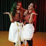 Malavika Krishnadas Instagram – Paala palli 😎 
Ft @malavika_krishnadass ❤️🤗

Choreo : @shyam_doc 

Vc : @ujjwal_m_ 

Location : @kshetradanceschool 

@therealprithvi @iamsamyuktha_ @jakes_bejoy 

#kaduva #kaduvadancechallenge #paalapallithirupalli #shyamdocchoreo #mallu #malayalam #malayalamsongs #movies #dancereels #dancer #influencer