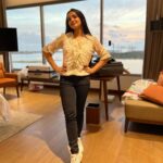 Malavika Krishnadas Instagram - That magical feeling when you fit into the ‘YAY’ aura Me with my pillars of life 😚 Nothing makes me more happier than spending my day with them✨💯 Grateful for these two🥹💕. Grand Hyatt Kochi Bolgatty