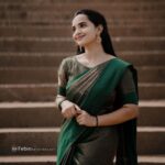 Malavika Krishnadas Instagram – 💚🍃
.
PC : @febin_c_v @febin_photography_ 
Saree : @ar_handlooms_kuthampully