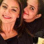 Malavika Krishnadas Instagram – This cutie’s vibe! 💕 What fun! 🥳
.
@malavika_krishnadass 
.
#reels #reelsinstagram #reelsvideo #reelitfeelit #instareels #dance #saiyaandilmeinaanare 

Video courtesy @rashmimuraleedharan Four Seasons Hotel Mumbai