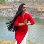 Malavika Krishnadas Instagram – Mayakirriye ❤️🙈
.
VC : @_pooja_uk_ ✨
#trendingreels #mayakirriye #tamil #dance #tamilsongs #mugenrao