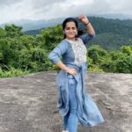 Malavika Krishnadas Instagram - This song is such a vibe 🏔 🌬🌧 Who else love this song ???