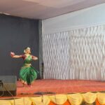 Malavika Krishnadas Instagram - World Dance Day ♥️✨ . Choreo : @vineeth_mangalassery Makeup : @deeputhrissurmakeupartist Costume : @vasudevan.arun #bharathanatyam #classicaldance #bharathanatyamdancer
