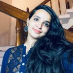 Malavika Krishnadas Instagram - Blessing your feed with some random clicks on Vijaya Dashami😁🙈❤️. PC: Amma 😲♥️ . #vijayadashami #dussehra #navaratrispcl