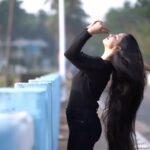 Malavika Krishnadas Instagram – Look 1 or 2? 😎😍

VC : @bhavinesh_bharathan 

Edits : 🥸

Audio : @nelvinsylvester
