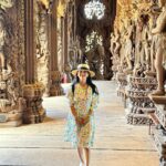 Malavika Krishnadas Instagram – Pattaya Spam ❤️🐘
.
#pattaya #nongnooch #sanctuaryoftruth #elephantshow #thailand #thaiculture
