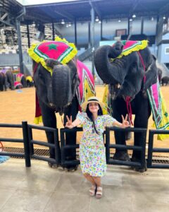 Malavika Krishnadas Instagram - Pattaya Spam ❤️🐘 . #pattaya #nongnooch #sanctuaryoftruth #elephantshow #thailand #thaiculture