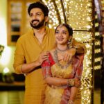 Malavika Krishnadas Instagram – 🌻💛

PC: @lightsoncreations 📸
Styling : @sabarinathk_ 
MUA : @__ektha_bridesofficial 
Mehendi : @brownhue_mehendi