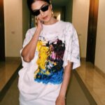 Malavika Mohanan Instagram – White psychedelia 🤍🌈