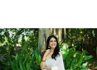 Malavika Mohanan Instagram - Happy Vishu everyone ✨♥️ It’s that one day in the year where I get to wear a traditional ‘kasavu’ saree without it feeling out of context, and maybe because I hardly get to do it is why I sway in the direction of always donning a classic one and nothing too sartorially adventurous. I wear it with jewelry strictly borrowed from mom’s closet because she has the most beautiful gold jhumkis & traditional temple jewelry, and ours seems to be the generation that has a general disdain for accumulation of gold jewelry(or is it just me?) Anyway, I digress. So coming back to Vishu and all things malayali, here are some pictures of me in a lovely palace estate in Kerala with the most beautiful corridors & the most stunning old trees which feeds right into my nostalgia trip of my malayali roots & strangely makes me feel at home even though it’s the first time I’ve visited this place. Ok. Time for some payasam now. So talk to you’ll soon and hope you had your fill of ‘sadhya’ today too ☺️♥️ P.S photos by the amazing @sbk_shuhaib & everything everywhere in life is pretty much courtesy @theitembomb
