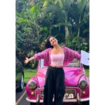 Malavika Mohanan Instagram – Felt pink might delete later 🐷💕