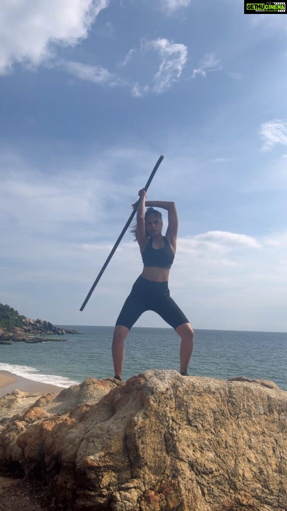 Malavika Mohanan Instagram - My favourite ‘Silambam’ move- ‘Thalaivaral’ 🦯 From my day 1 where I found even holding this stick heavy to now being able to fluidly do the movements of the martial art..so much we can achieve just by practising a discipline daily, no? Thank you @0763.shankarofficial for being so patient with me while I continue discovering this beautiful world ☺️