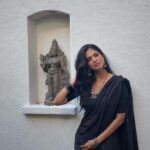 Malavika Mohanan Instagram - Going through a black sari phase 🥷 Swipe to the last picture to see me at my elegant best 🐰