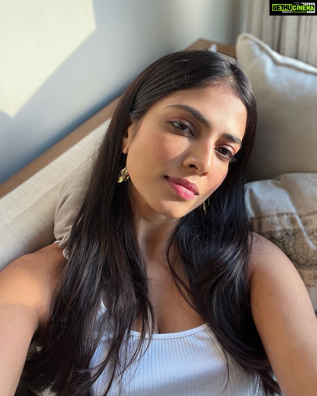 Malavika Mohanan Instagram - From a very rare alignment of a good hair, good skin, good light day 😬