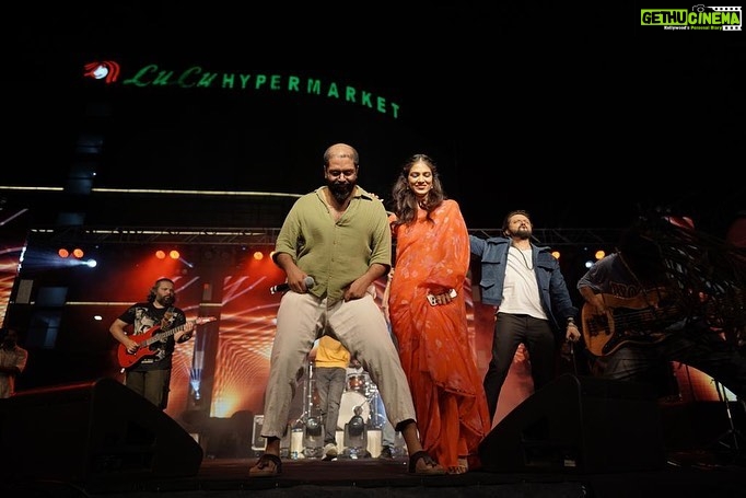 Malavika Mohanan Instagram - And what an audio launch it was for #Christy ! The sheer size of the crowd gave me goosebumps! 🤯 Absolute absolute madness! 🔥🔥🔥 And SO much love! ♥️♥️♥️ @thaikkudambridge you guys are such mindblowing performers! And Govind Vasantha, you absolute genius! Such melodious, stunning songs you’ve composed for #Christy ! Uff! It makes me feel so many feelings every time I listen to them! 🎶 #Christy songs are out now, you guys! Go listen to it! ☺️ And we’re coming to you..with our lovely songs, lovely visuals & our lovely film. On 17th of February! Come watch us ♥️ Big shout out to the ever so wonderful Trivandrum & the amazing @kannansatheesan_ & @sajai.sebastian for making this happen ♥️ Coolest producers everrr😎 Oh, and we missed you @mathewthomass Wish you could’ve been a part of it too! @alvin_henry_samuel @benny.benyamin @grindugopan @thinkmusicofficial @rockymountaincinemas