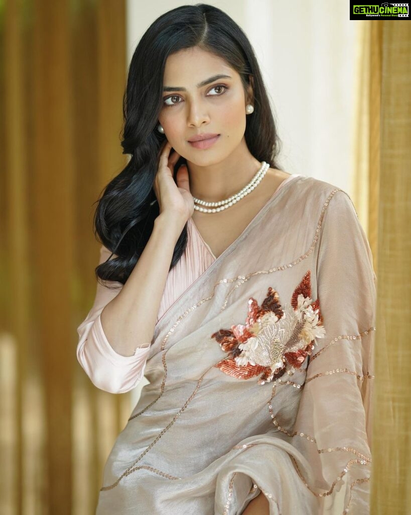 Malavika Mohanan Instagram - Finally kickstarting ‘Christy’ promotions! ☺️ So excited to finally be able to talk more and share more about this really special film so close to my heart🤍 📸 @sbk_shuhaib Wearing @jadonindia.official Styled by @simrannakraa Hair @hairbyradhika Public Relations @theitembomb Kochi, India