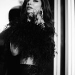 Malavika Mohanan Instagram - Nothing like 🖤&🤍 no? @manishmalhotraworld @manishmalhotra05 @chandiniw @frontrowgypsy @mahesh_notandass @makeupbyanighajain @hairbyradhika @theitembomb