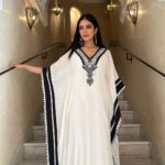Malavika Mohanan Instagram - 🤍🖤🤍
