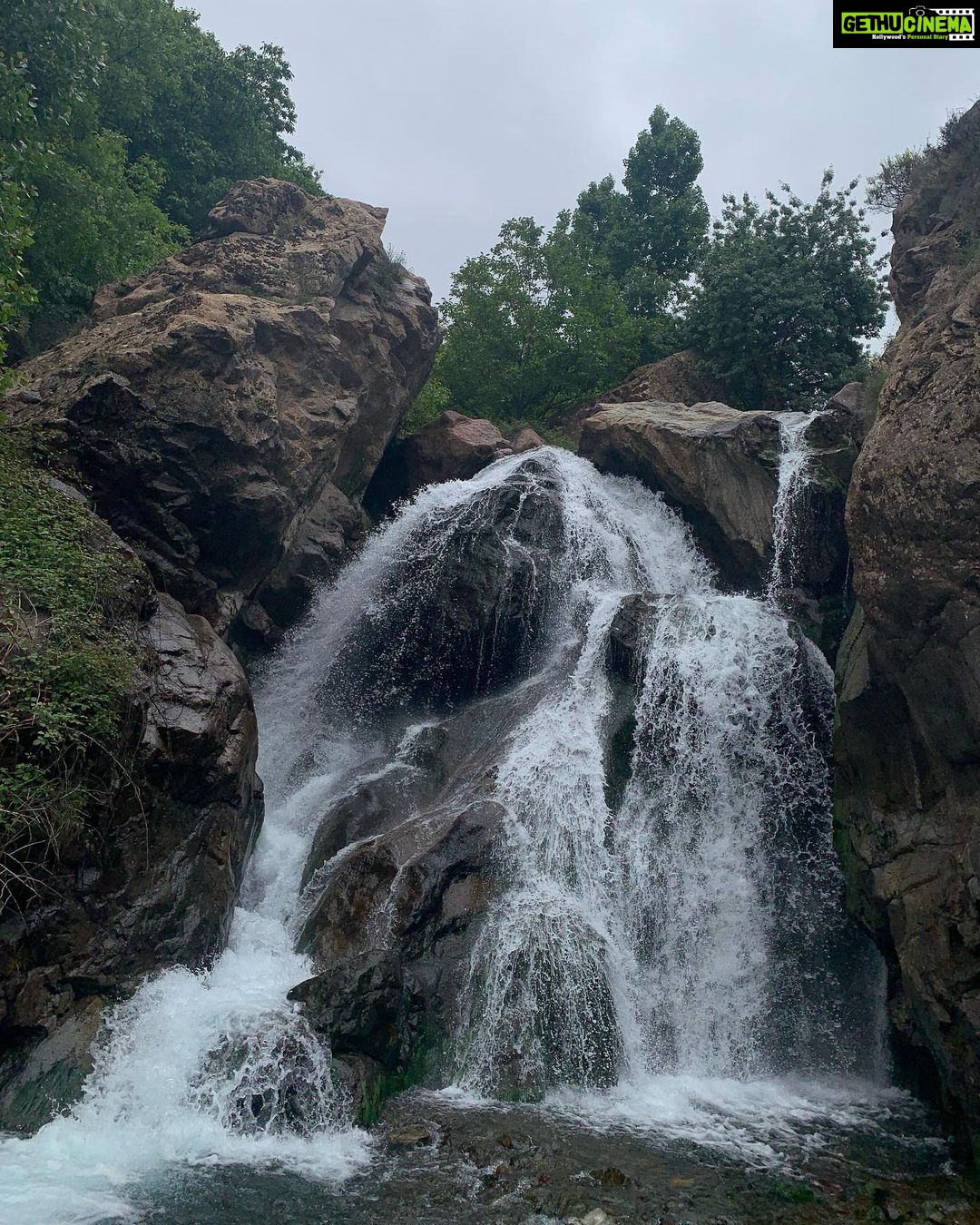 Malavika Mohanan Instagram - Highlights of yesterday- •A lovely hike at the foothills of the highest peak in North Africa 🏔 •Stopping for lunch at this stunningly scenic mountain retreat ‘Kasbah du Toubkal’ which is popularly regarded as one of the most beautiful retreats in the world 🍛 •So many pretty wild roses everywhere 🌹 •Picking fresh(and the sweetest) cherries from a cherry farm on our way down the hill and nomnom-ing to my heart’s content 🍒 It was a good day ♥️