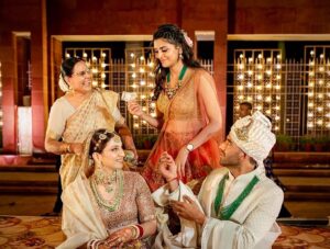 Malti Chahar Instagram - Happy anniversary to both of you❤️
The day i tied you both with the tightest knot together.
Well thats coz i made some money for doing that. 
Haha😂
Jokes apart
Wishing you both good health & happiness with love always.💛🤗

#happyanniversary #brother #sisterinlaw