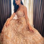 Malti Chahar Instagram - Couldn’t choose one😋 Costume by- @sunitarathi_label.kolkata #wedding #season #indian #ethnicwear