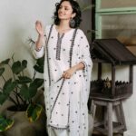 Malvika Nair Instagram - 🤍 Styled by @officialanahita Outfit: @gulabo_jaipur Pic: @srujanluckyphotography #annimanchisakunamule #justamsthings