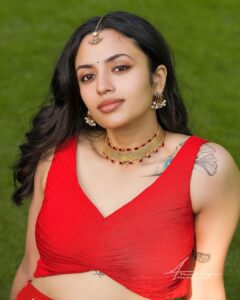 Malvika Nair Instagram - 🌤️

Outfit @archithanarayanamofficial 
Jewellery @suhanipittie 
Styled by @mohana_desiraju 
Shot by @_anupphotography