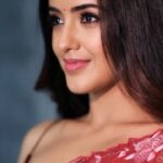 Malvika Sharma Instagram - 📸 @kiransaphotography 💛 Wearing @stotram.shop