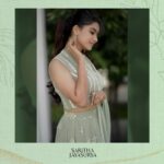 Mamitha Baiju Instagram - 🦄 . @sarithajayasurya_designstudio @malabargoldanddiamonds @malabarmoments Hair&Makeup: @femy_antony__ Shot: @jith_in_sunny_ Edits:@jobz_official_ Location: @portmuziriskochi