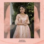 Mamitha Baiju Instagram - 🌸 @sarithajayasurya_designstudio @malabargoldanddiamonds Hair&Makeup: @femy_antony__ Shot: @jith_in_sunny_ Edits:@jobz_official_ Location: @portmuziriskochi
