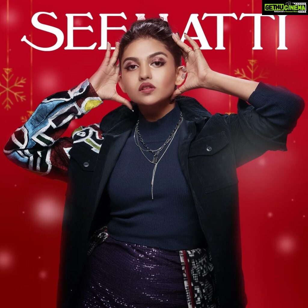 Mamitha Baiju Instagram - Bringing to you exciting offers for your exciting choices this festive season. Shop for Christmas and New year special attires from Seematti at jaw dropping prices. #seemattitextiles #welcome23 #seemattisale #trendingcollections #seemattikochi #seemattikozhikode #kochi #sale #fashion #xmasdiscountsale #christmasdiscountsale #kochifashion #christmassale #christmas #newyearoffer #newyearsale #tradionaldress #kochidesigners #yearendsale #yearendoffers #trending collections #silksarees #happyshopping #specialoffers #christmascollection #xmascollection #xmasoffers #annualsale #festivalshopping