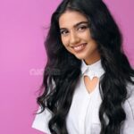 Mamitha Baiju Instagram - Vanitha @vanithamagazine 💞 Photography: @basilpaulo.in Styling: @pushpamathew28 Hair and Makeup : @rizwan_themakeupboy Edits and retouch: @asku_busk Shoot assist : @yin_yang_popy Video: Anoop Ashokan