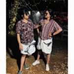 Mamitha Baiju Instagram - Was holding back these pictures to post this on ur day!!... Happyyy birthdayy ov!!!❤️🐒🐒 @nanddha__