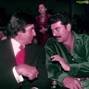 Mammootty Instagram - In conversation with the real Big B.@amitabhbachchan Photo courtesy :Gopalakrishnan