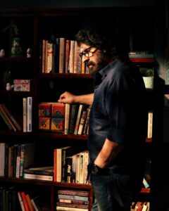 Mammootty Instagram - An ocean of knowledge. I must have read but a few drops. 

#selfportrait