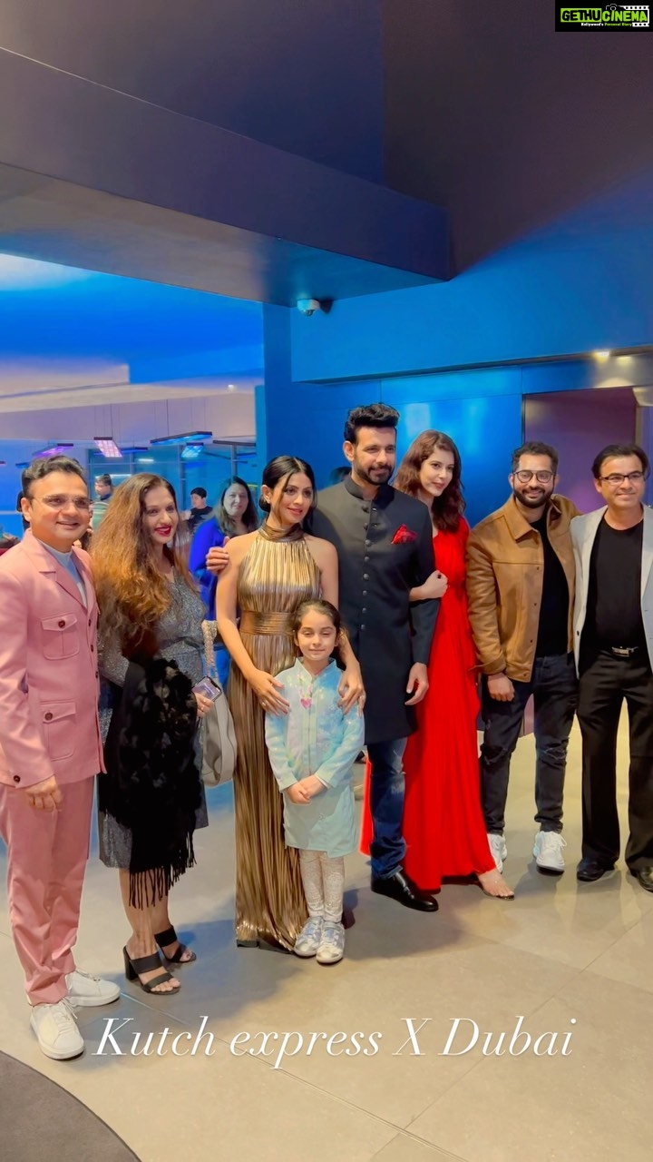 Manasi Parekh Instagram - @kutchexpress.gujaratifilm is getting tremendous love from across the world! The team is currently in Dubai where itโs screening to packed houses! The next stop for the film is Abu Dabhi, America, Canada, Australia! What an international start to the year! Congrats to the film ๐๐ผ @parthivgohil9 @virafpp @viral2886 Dubai, UAE