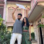 Manasi Parekh Instagram - Promoting @kutchexpress.gujaratifilm in this 200 year old @heritagehouseinahmedabad … the best way to celebrate Uttarayan! #HappyUttarayan Ahmedabad, India