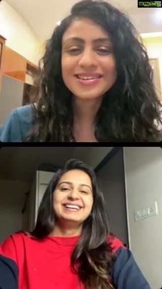 Manasi Parekh Instagram - What a wonderful live it was with @thekinjaldave! We talked about @kutchexpress.gujaratifilm and sang songs and are planning to watch the film together in ahmedabad on Friday/Saturday. Tamey aavsho?