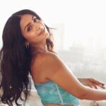 Manasi Parekh Instagram - I've got sunshine in my pocket, I'm just right here in my zone 😇♥️