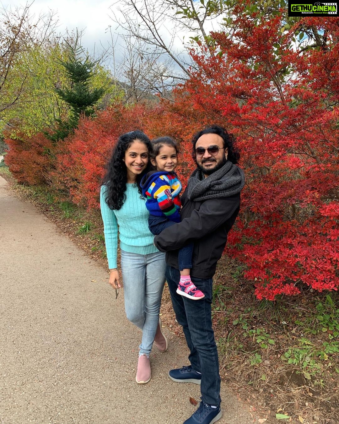 Manasi Parekh Instagram - A very Happy Birthday and a Happy Mahashivratri to my Shiva @parthivgohil9 from his Parvati 💫🧿🪬 Around The World