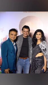 Manasi Parekh Instagram - What a wonderful reaction from friends and mentors from the industry! The Mumbai premier of @kutchexpress.gujaratifilm was incredible! Our labor of love is in cinemas from today! #kutchexpress #6thjan